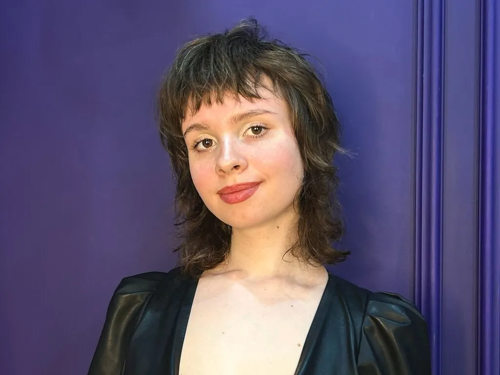 LillyStark live now