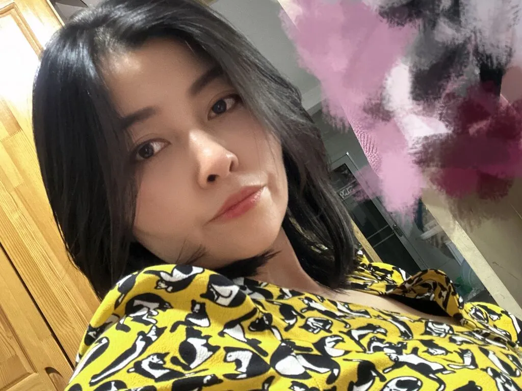LinaZhang live now