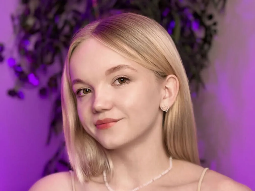 RoziKate live now