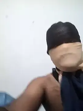 00USER live now
