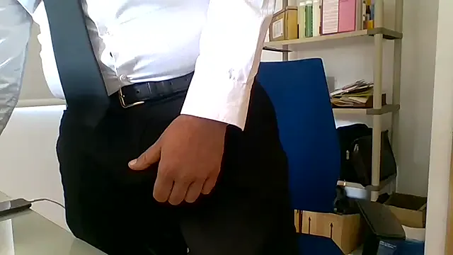 66MA69 Image 10