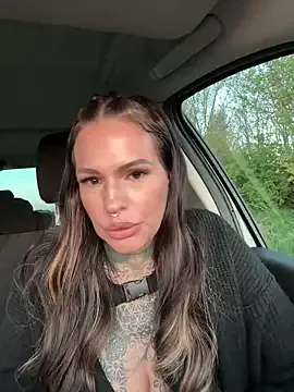 AileenInkOfficial live now