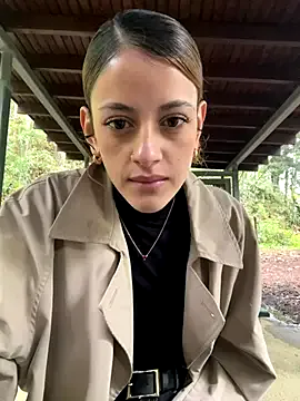 alana15 Image 17