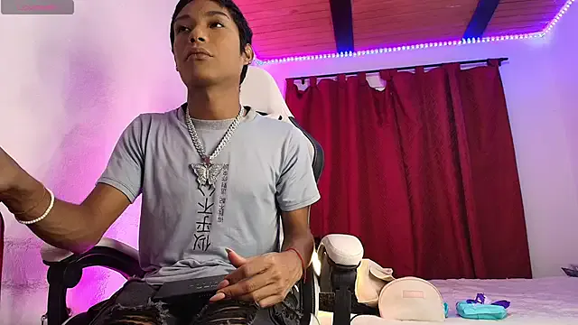 alejo_cute Image 4