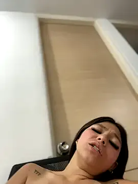 Alyshanon18 Image 2
