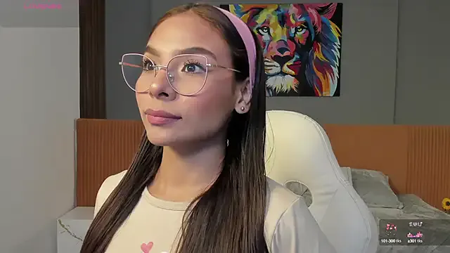 amira_cute2 Image 3