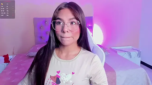amira_cute2 Image 7