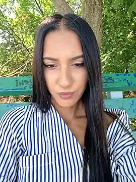 AndreeaMuller live now