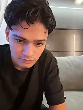AndresXXXSHOWS live now