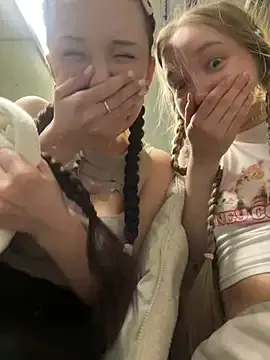 bambi_lu live now