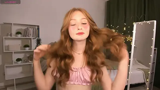 Betty_Twinkle live now