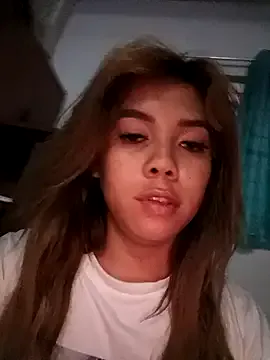 celyTSversa live now