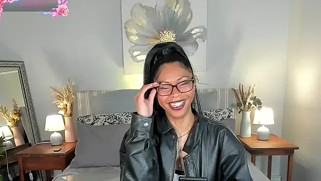 ChelseaQuinn live now