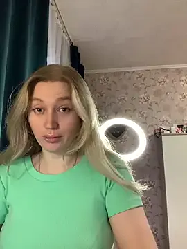 CitrusBlissss live now