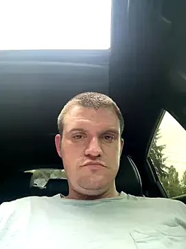 cumitted live now
