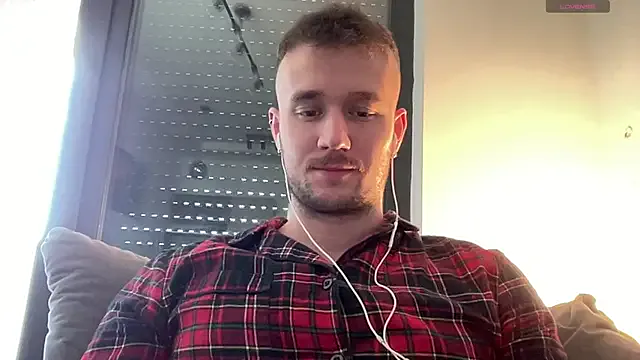 cute_mark live now