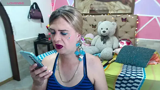 Dolldirtyxxx live now