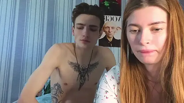 EmiliaCouple Image 11