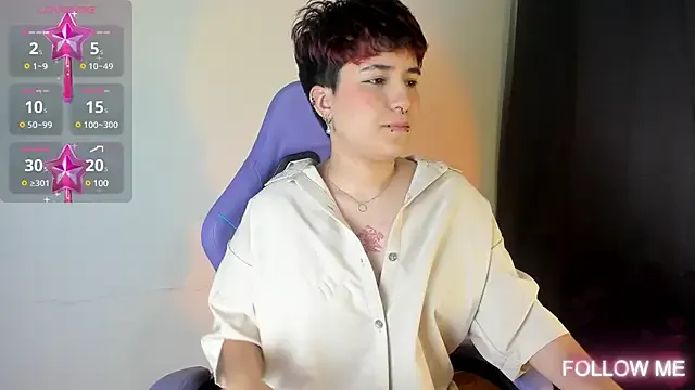 emma_cute7 Image 6