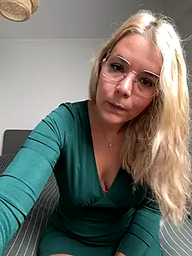 EmyLana Image 16
