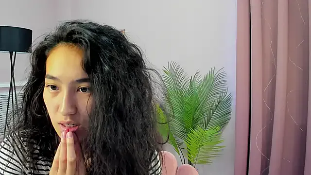FlirtyAura Image 3