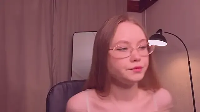 FloraLarsson Image 4