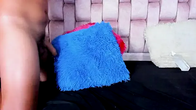 GabySteven Image 4