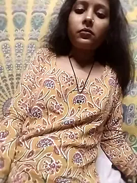 Gud_girl_Nilu Image 18