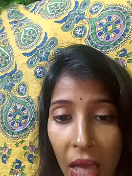 Gud_girl_Nilu Image 4