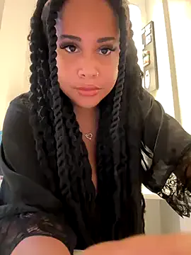 HaileyDiana Image 6