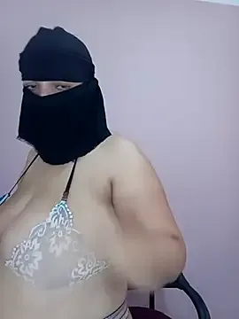 hot_farawla00 Image 10