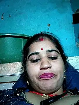 Hot_kamla live now