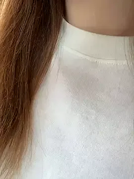 justmilaa Image 4