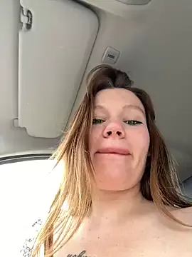 justmilaa Image 6