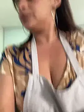 Kataliina live now