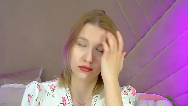 LiliLinn Image 18
