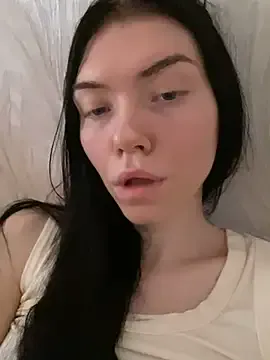 Lisaaa_Alisa live now