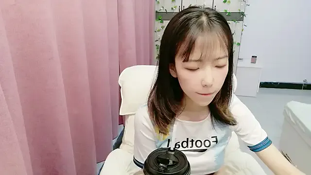 LovelyDianDian Image 4