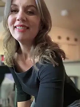 MaiseKnox Image 14
