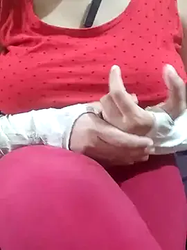 mallupriyapriya live now