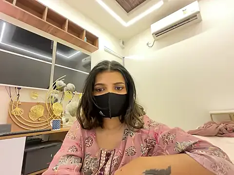 MaYaa__11 Image 2