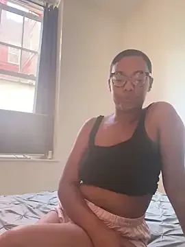 Melia_Rayne Image 2
