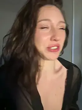 MiaaLoveeee Image 3
