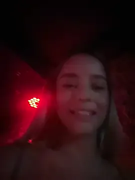 missbella_ live now