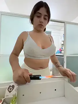 Monica17 Image 3