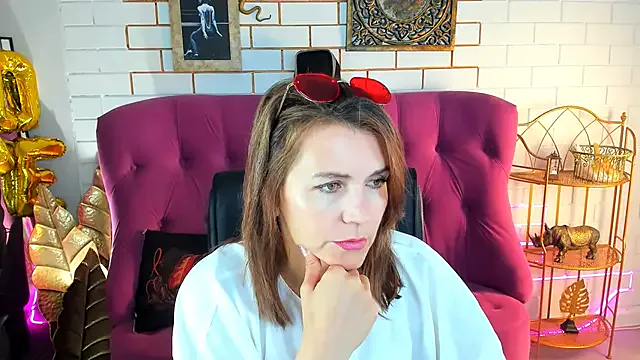 NicoleHitman Image 10