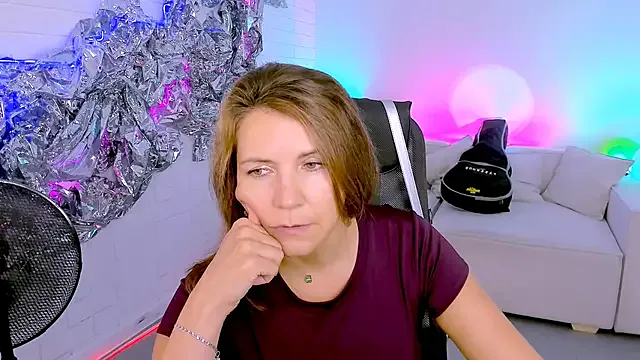 NicoleHitman Image 13