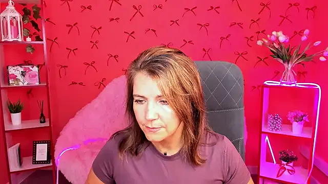 NicoleHitman Image 5
