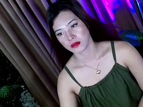 Queen_kendalx19 live now