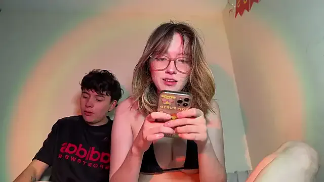 ReenKitty live now
